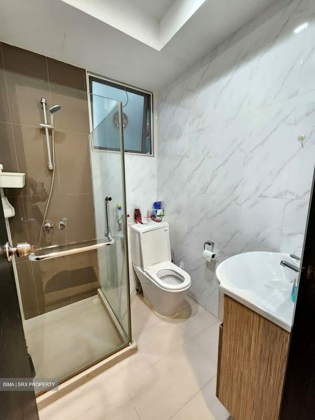 Eastwood Centre (D16), Apartment #568894851